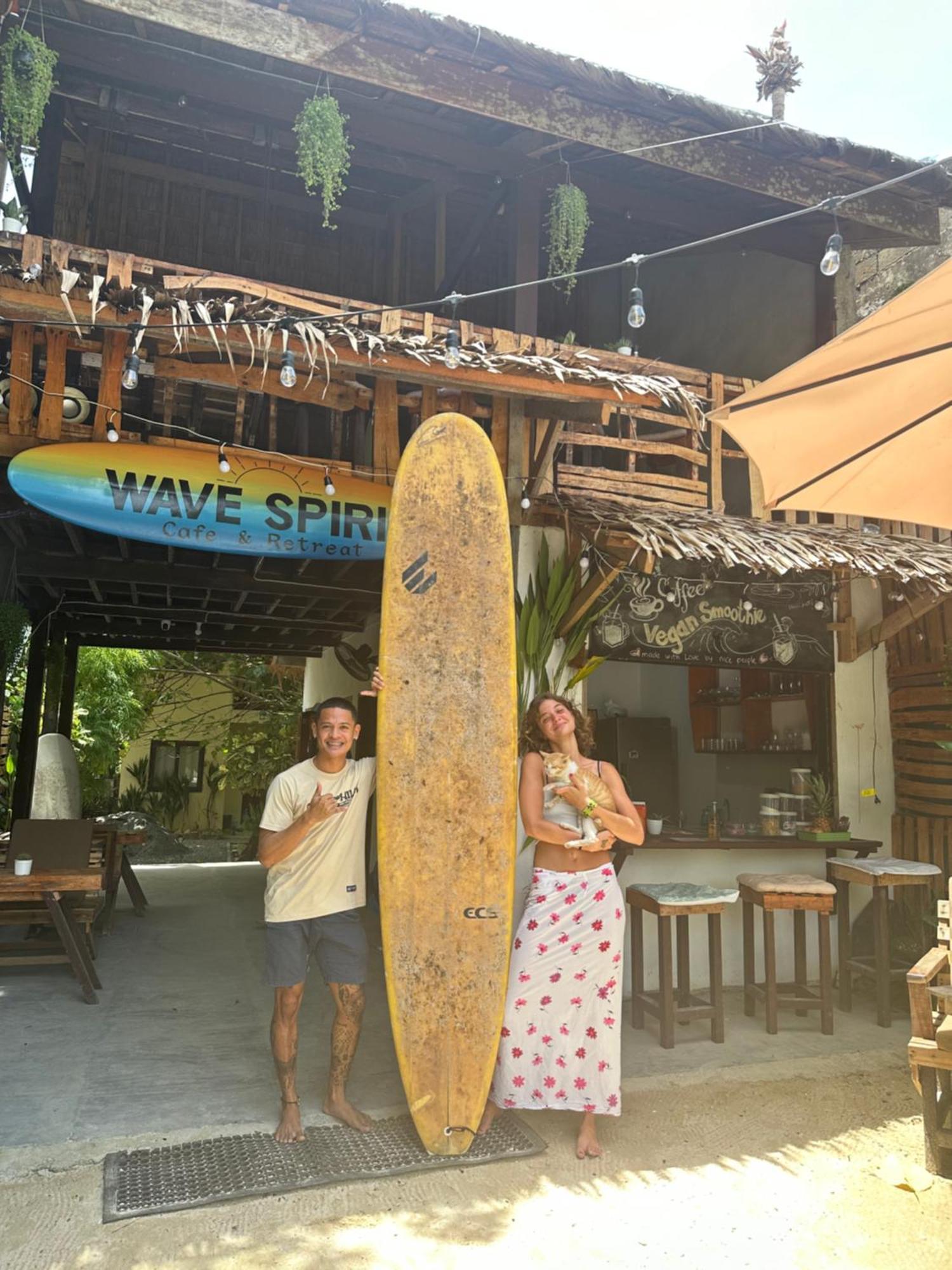 بيت شباب Wave Retreat جنرال لونا المظهر الخارجي الصورة